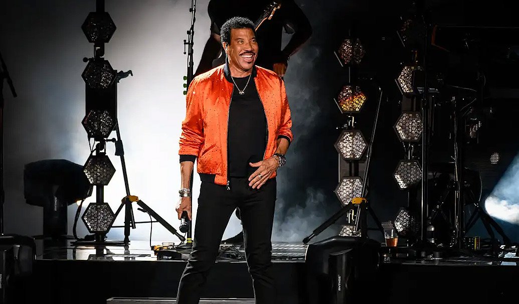 Lionel Ritchie and Earth, Wind & Fire