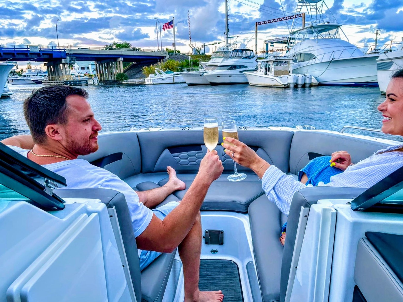 Romantic cruise - Anniversary