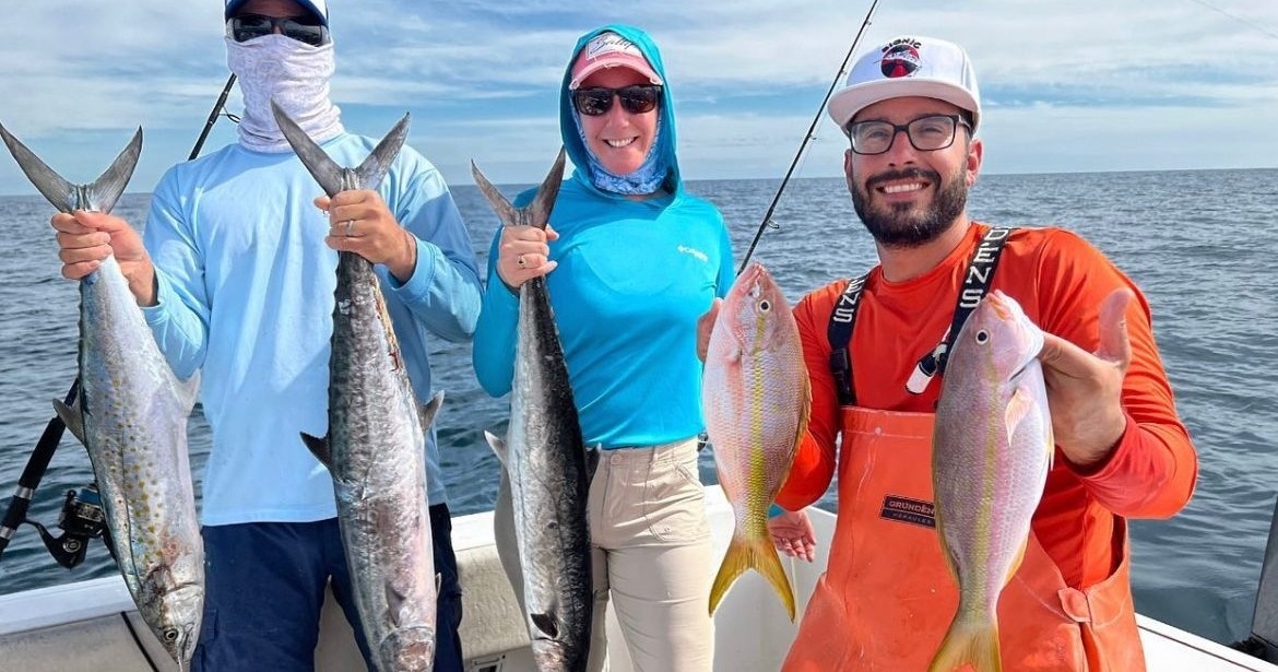 Catch & Cook  • 30' Contender