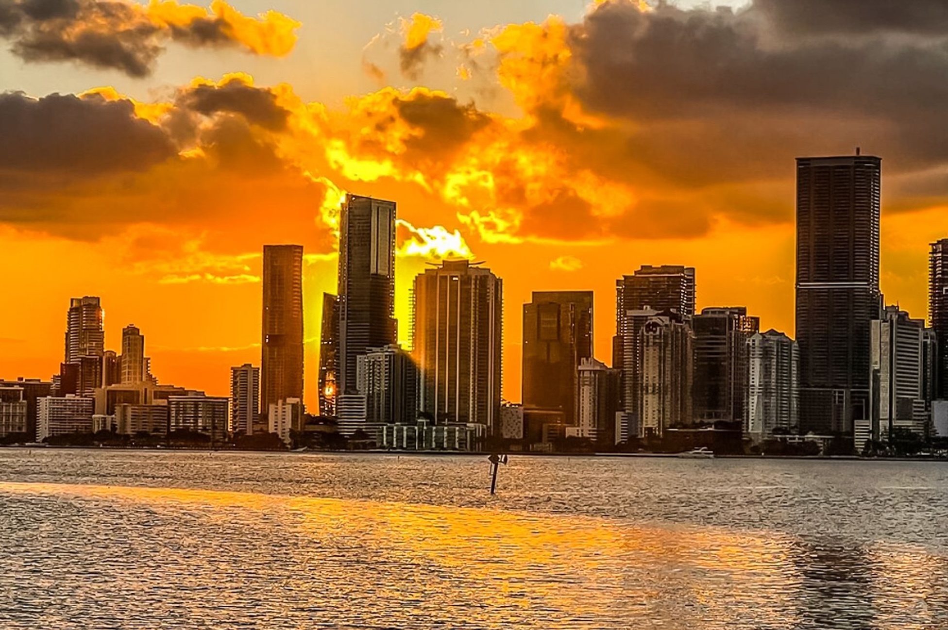 Miami Skyline Sunset Cruise of South Beach and Biscayne Bay