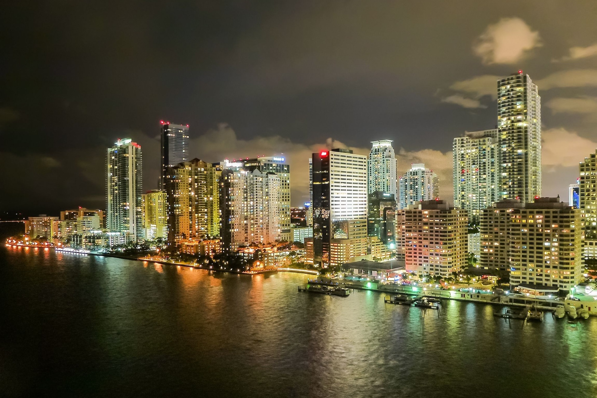 Miami Skyline Evening Cruise on Biscayne Bay